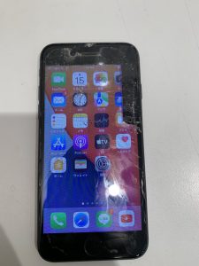 【iPhoneSE2　画面交換修理】貝塚市よりご来店のお客様！☆彡