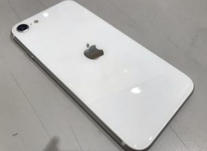 【iPhone　ガラスコーティング】堺市よりご来店のお客様！☆
