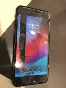 【iPhoneSE2 画面交換修理】藤井寺市よりご来店のお客様!☆