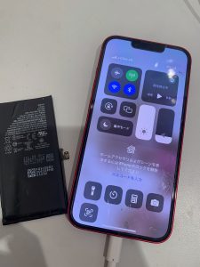【iPhone13　バッテリー交換修理】生野区よりご来店のお客様！☆