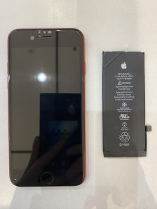 充電がすぐ減る！iPhoneSE2世代バッテリー交換のご依頼！