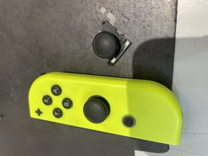 Switch ジョイコン修理