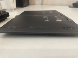 iPad6 バッテリー膨張 修理