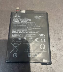 柏原市 ZenFone修理
