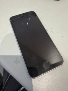 iPhone SE　修理
