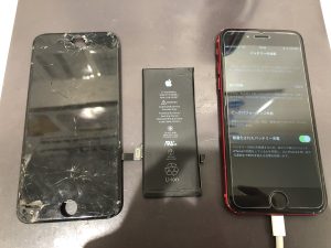 iPhone８画面ガラス割れ修理＋電池交換修理／アリオ八尾の修理店