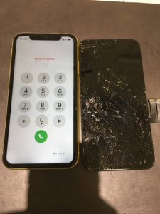 【八尾市青山町より】iPhoneXRのガラス交換修理でご来店です！