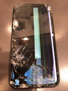 【画面割れで勝手に操作される！？】八尾市小畑町よりご来店♪