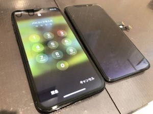 【液晶が故障し白い線が!?】八尾市久宝寺よりご来店♪