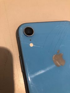 【カメラレンズが割れてしまった…】八尾市南太子堂よりご来店♪