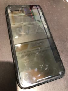 【液晶破損で使用不可に！？】八尾市北本町よりご来店♪