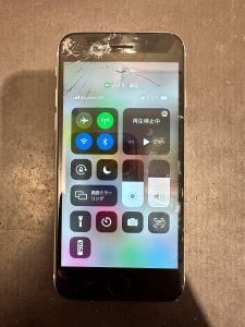 【iPhoneSE2 画面交換修理】八尾市よりご来店のお客様!☆